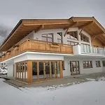 للتزلج والغولف باي كابرون رينتالز * زيل أم سي