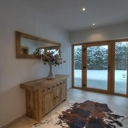 滑雪和高尔夫​​所卡普伦出租小屋公寓